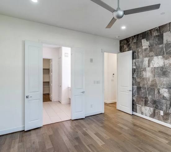 Apartment for rent at 5015 Meridian Lane #ID19007, Addison, TX 75001