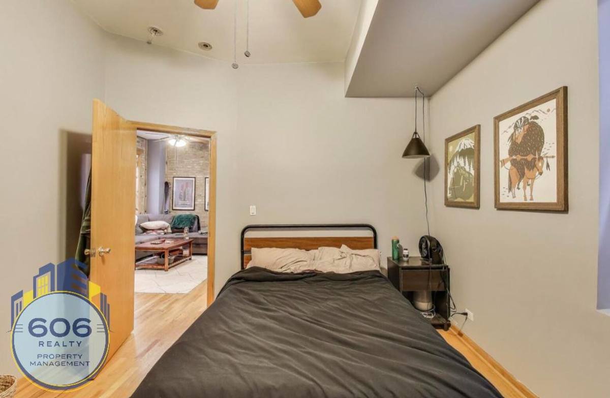 Apartment for rent at 1509 W Thomas St, Chicago, IL 60642