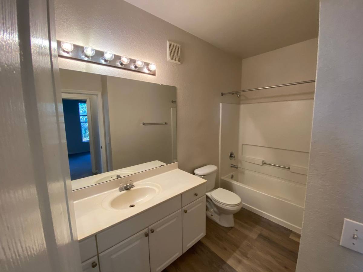 Apartment for rent at 8009 Hemingway Circle, Haines City, FL 33844