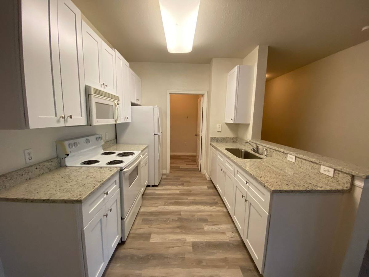 Apartment for rent at 8009 Hemingway Circle, Haines City, FL 33844