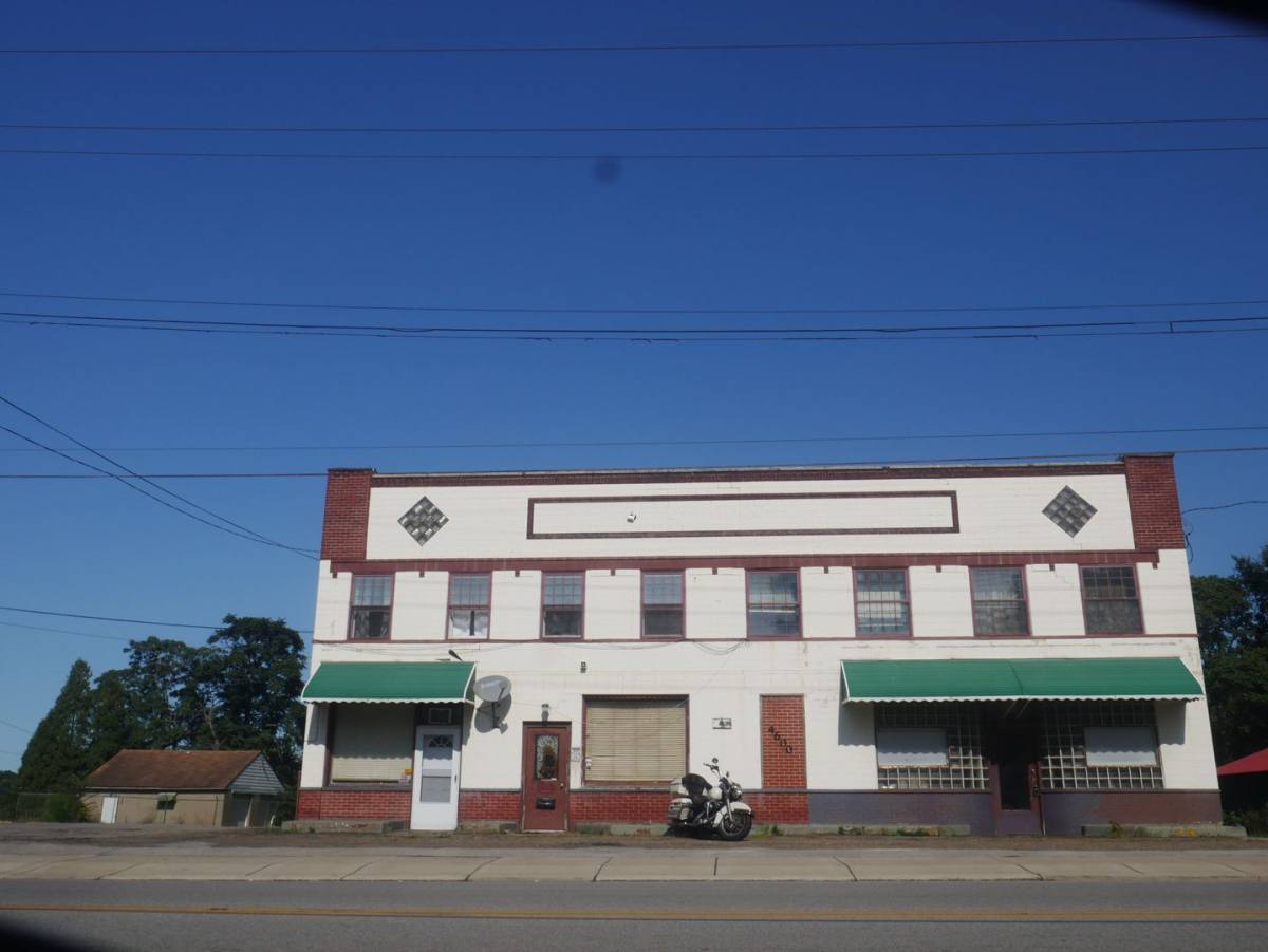 Apartment for rent at 4600 4th Ave, Beaver Falls, PA 15010