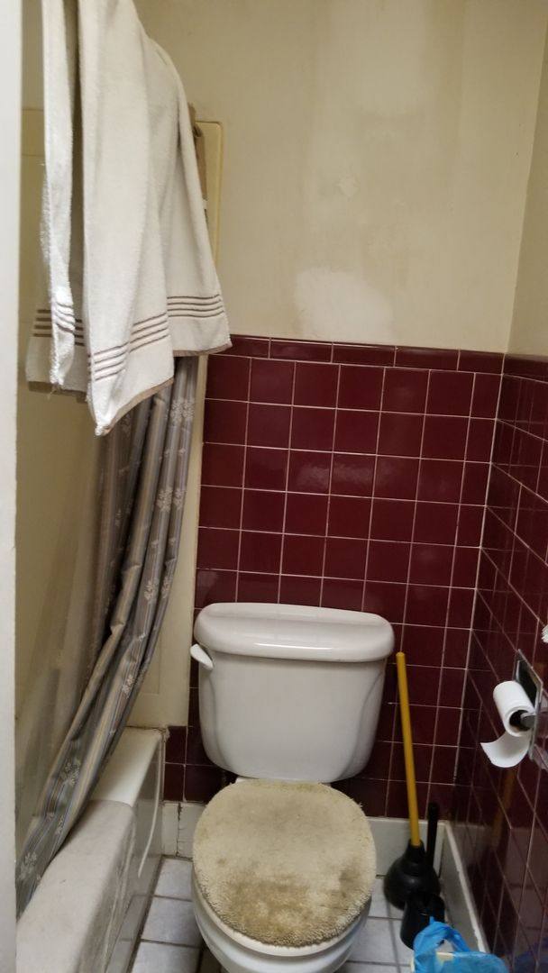 Apartment for rent at 4600 4th Ave, Beaver Falls, PA 15010