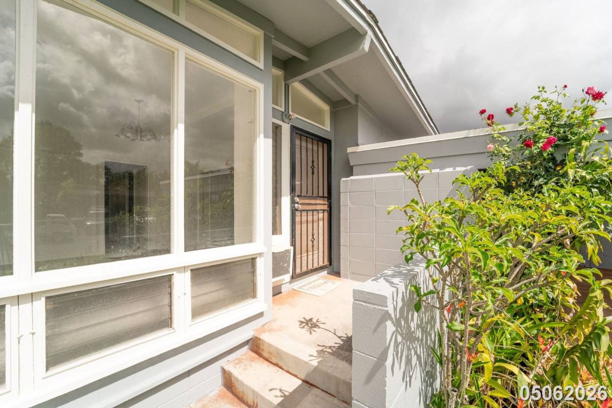 House for rent at 207 Kaliponi St, Wahiawa, HI 96786