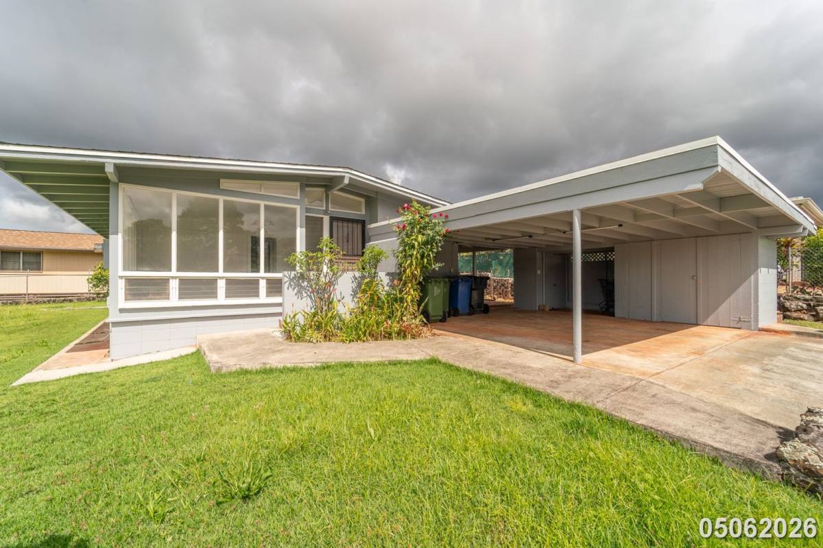 House for rent at 207 Kaliponi St, Wahiawa, HI 96786