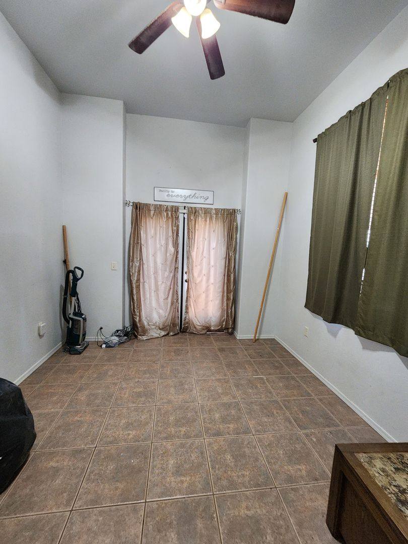 House for rent at 1050 W Rochin Rd, Douglas, AZ 85607