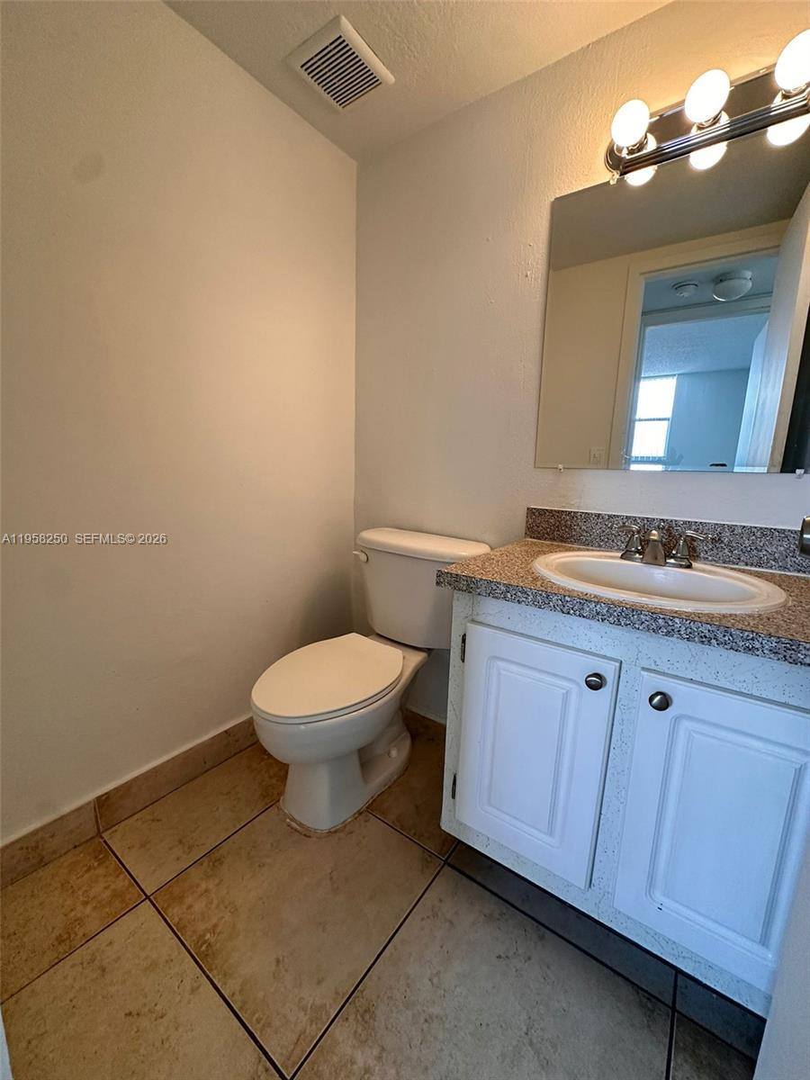 Apartment for rent at 1805 Sans Souci Blvd #420, Miami, FL 33181