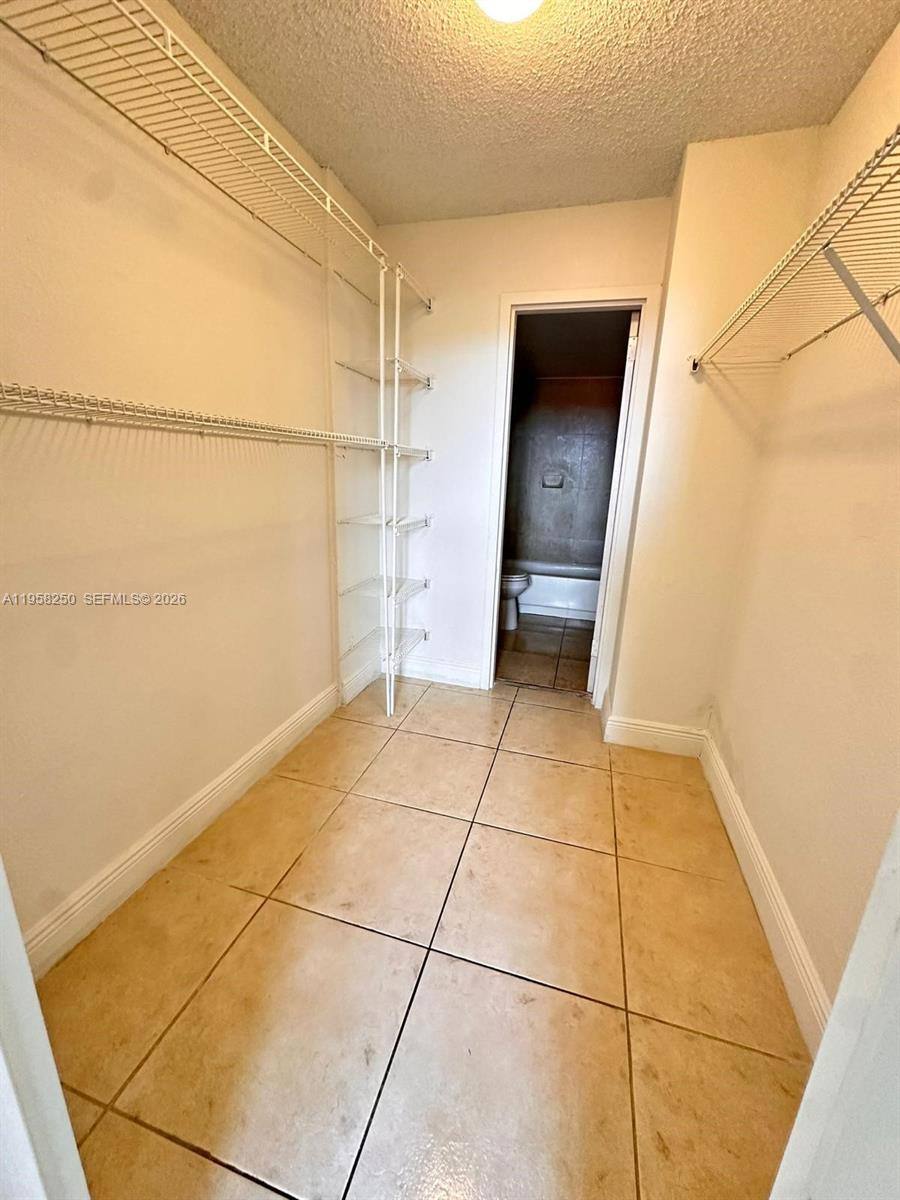 Apartment for rent at 1805 Sans Souci Blvd #420, Miami, FL 33181
