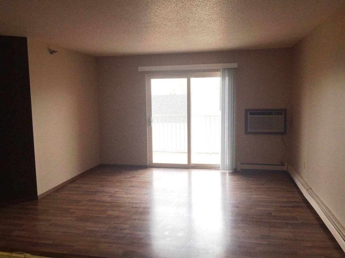 Apartment for rent at 809 E Minnesota St, Rapid City, SD 57701