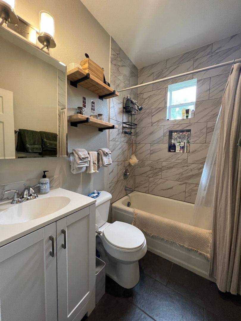 House for rent at 1406 Houston St, Austin, TX 78756