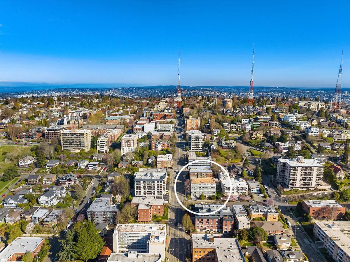 Apartment for rent at 1000 Queen Anne Ave N, Seattle, WA 98109