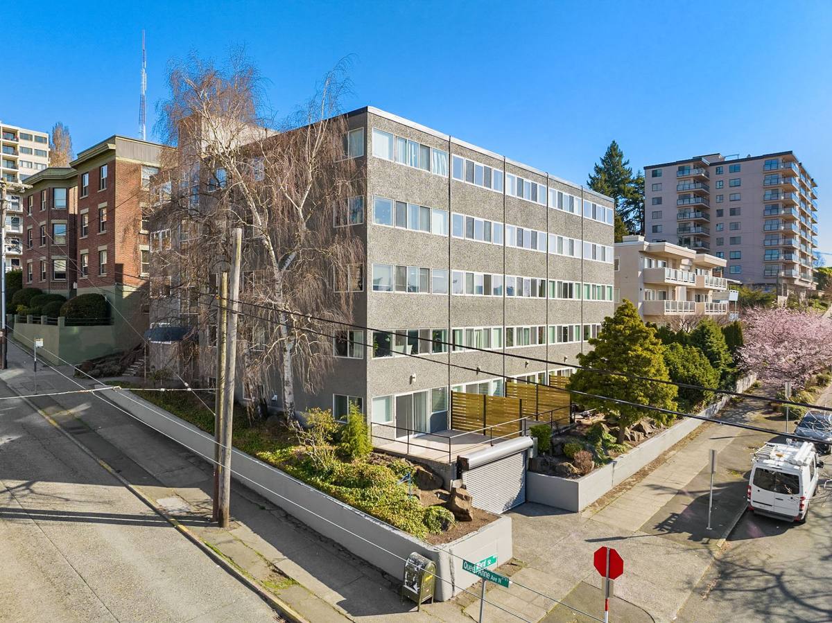 Apartment for rent at 1000 Queen Anne Ave N, Seattle, WA 98109