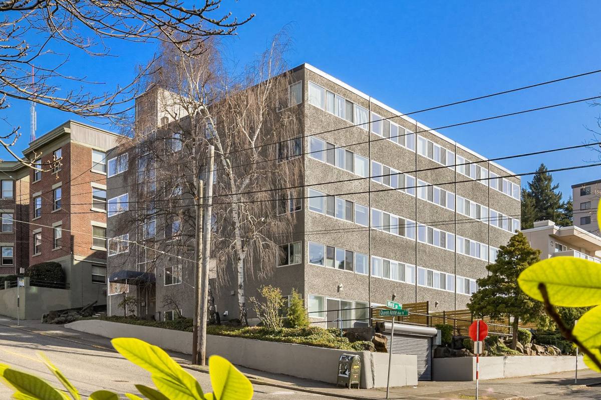 Apartment for rent at 1000 Queen Anne Ave N, Seattle, WA 98109