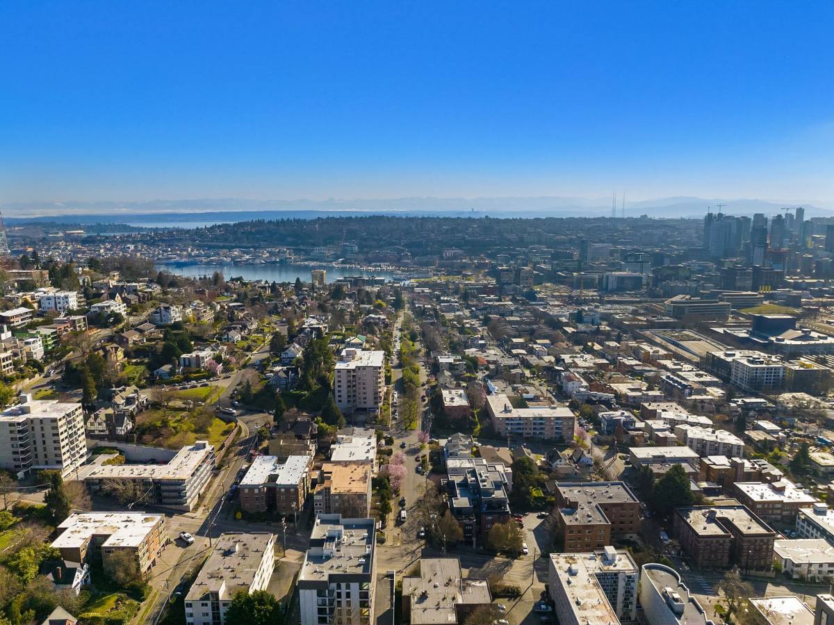 Apartment for rent at 1000 Queen Anne Ave N, Seattle, WA 98109