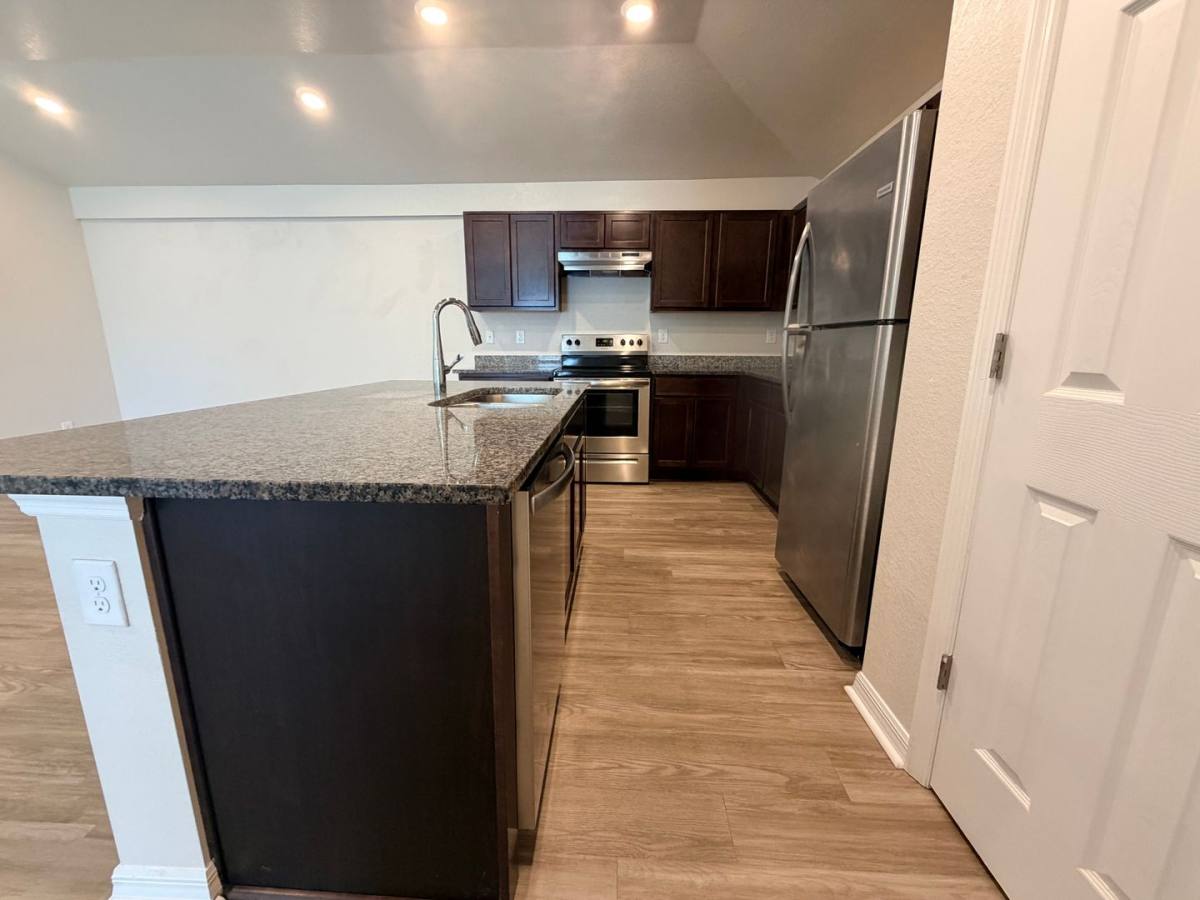 Townhouse for rent at 363 Greenbriar Blvd, Lehigh Acres, FL 33972