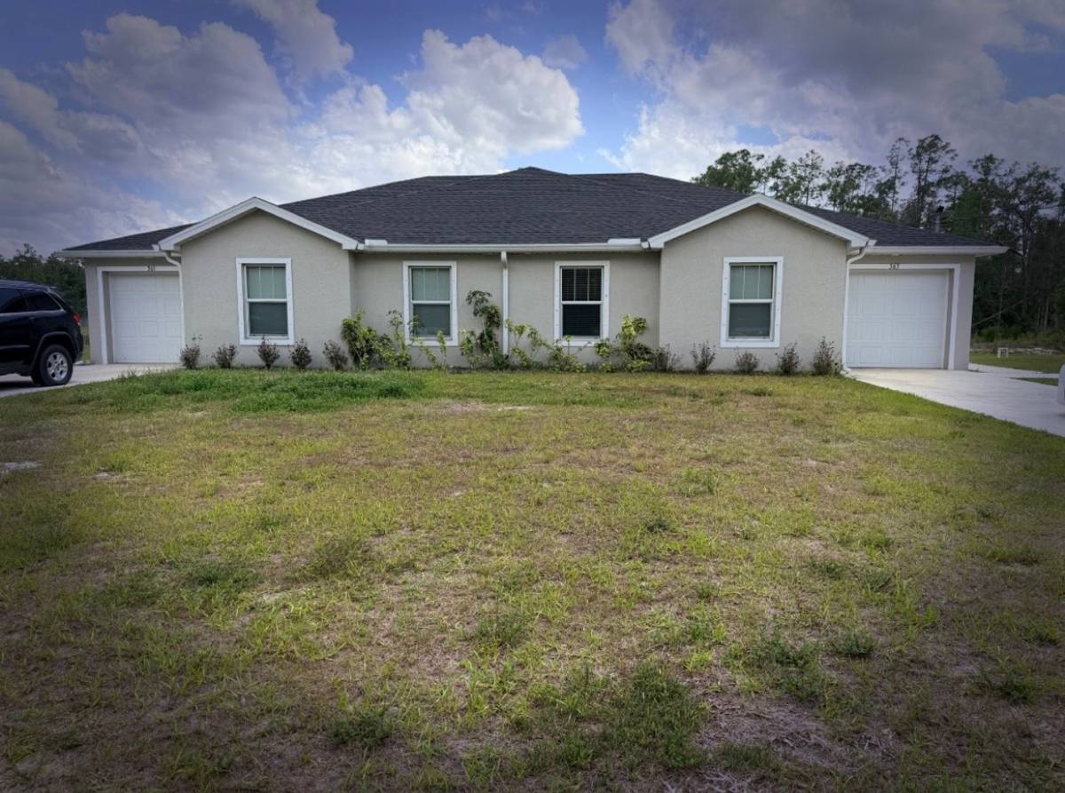 Townhouse for rent at 363 Greenbriar Blvd, Lehigh Acres, FL 33972