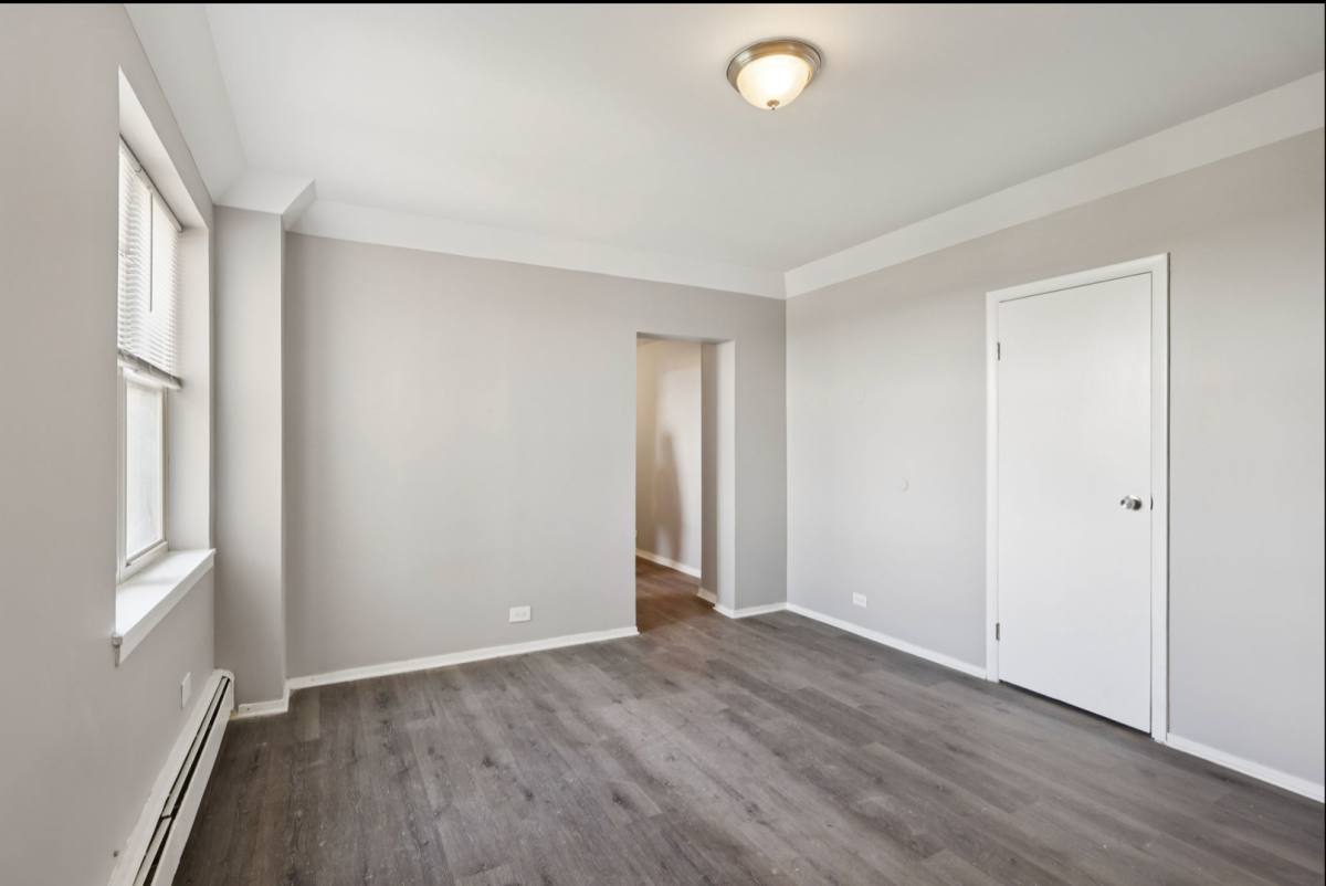 Apartment for rent at 7145 S Cyril Court, Chicago, IL 60649