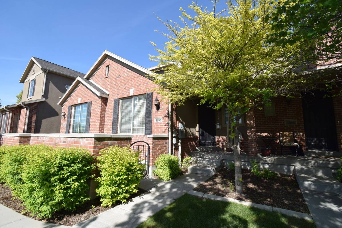 Townhouse for rent at 3082 Crews Hill Court, West Valley City, UT 84120