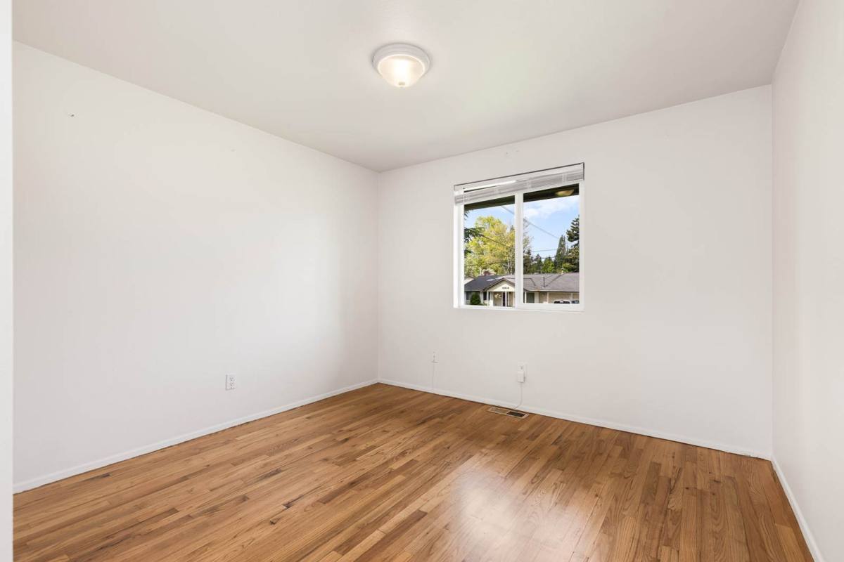 Apartment for rent at 16554 119th Ave SE #A, Renton, WA 98058