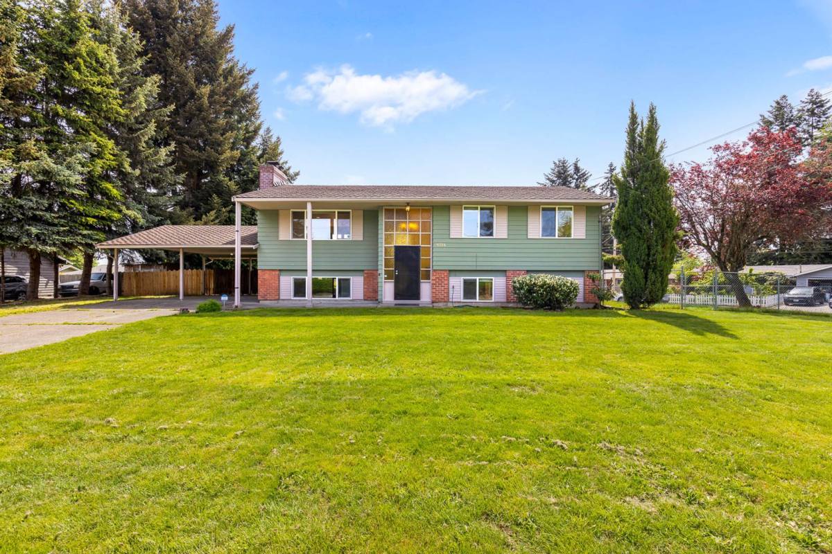 Apartment for rent at 16554 119th Ave SE #A, Renton, WA 98058