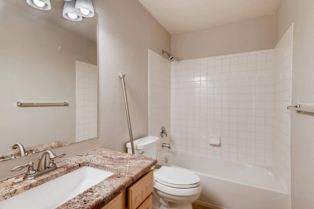 Townhouse for rent at 9874 E Idaho St, Denver, CO 80247