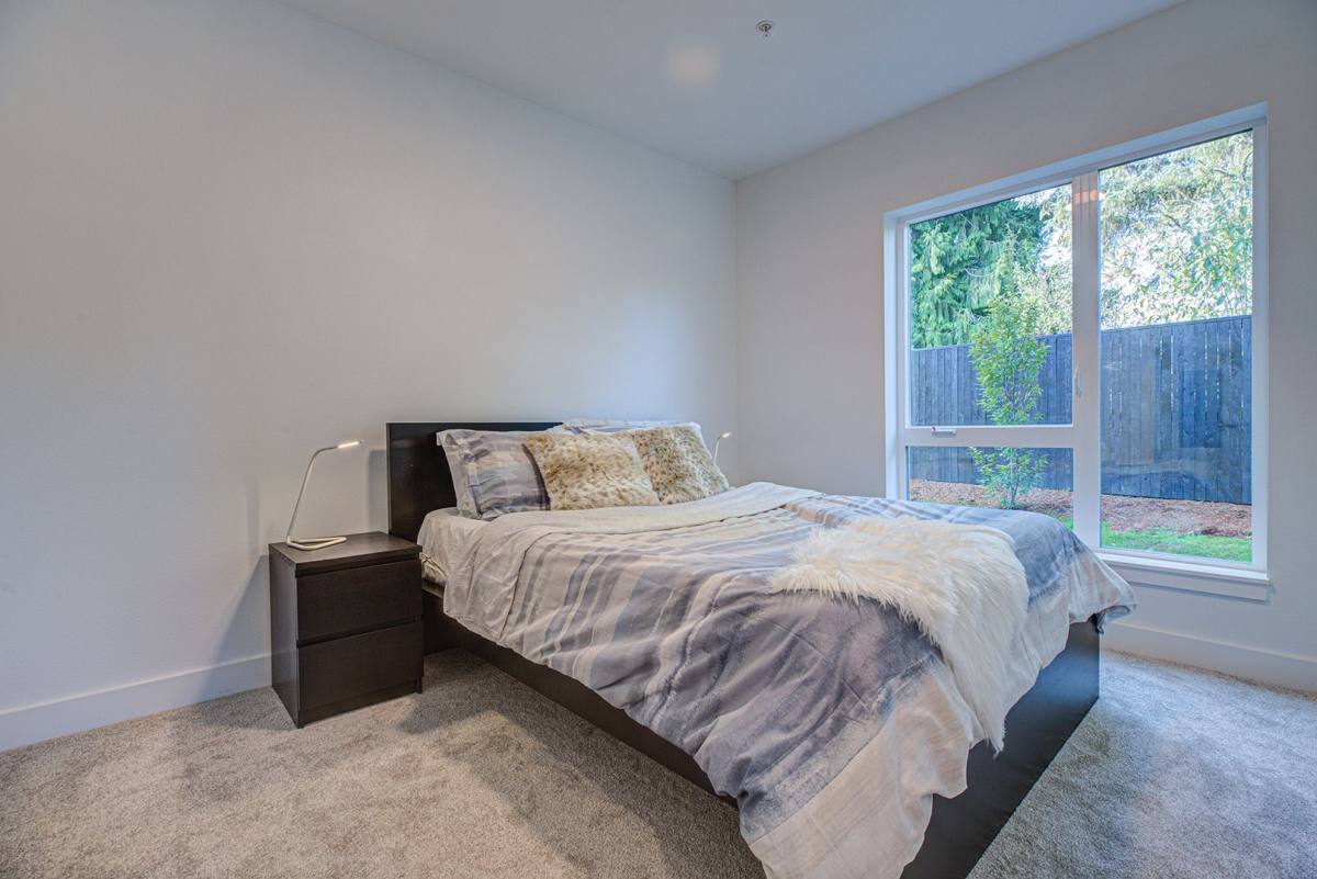 Apartment for rent at 9757 SE Holgate Blvd, Portland, OR 97266