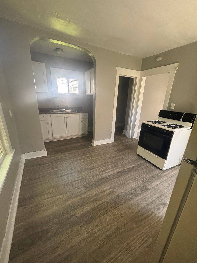 House for rent at 796 E 103 St, Cleveland, OH 44108