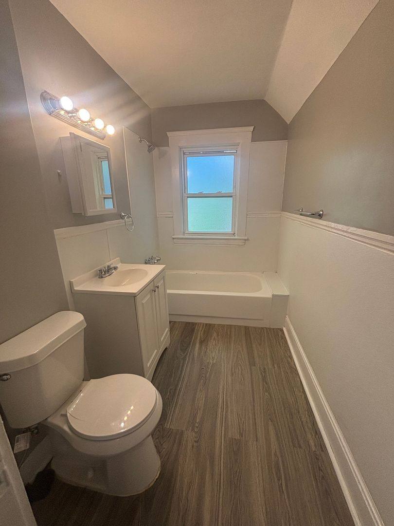 House for rent at 796 E 103 St, Cleveland, OH 44108