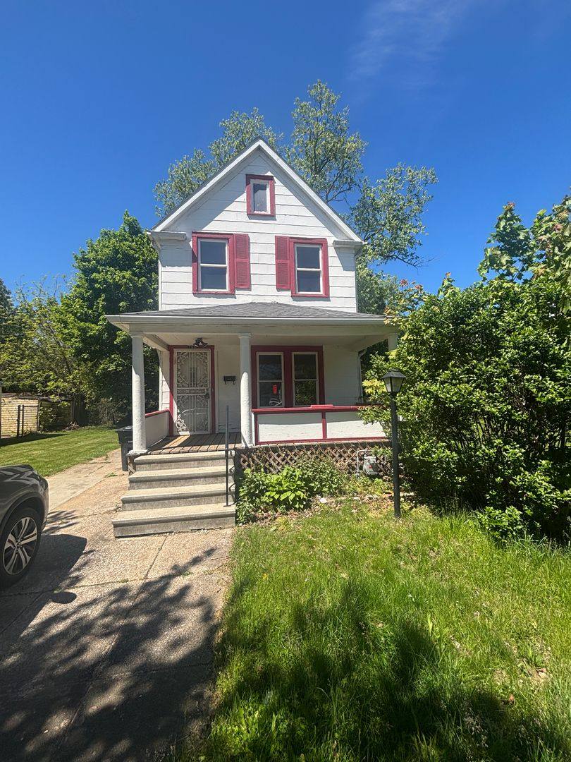 House for rent at 796 E 103 St, Cleveland, OH 44108