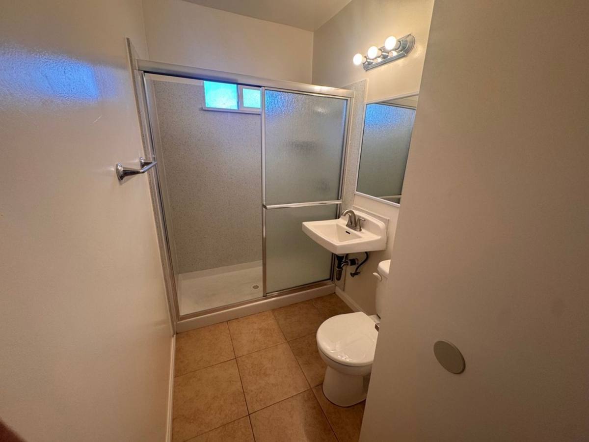 Apartment for rent at 285-289 Sunset Blvd, Hayward, CA 94541