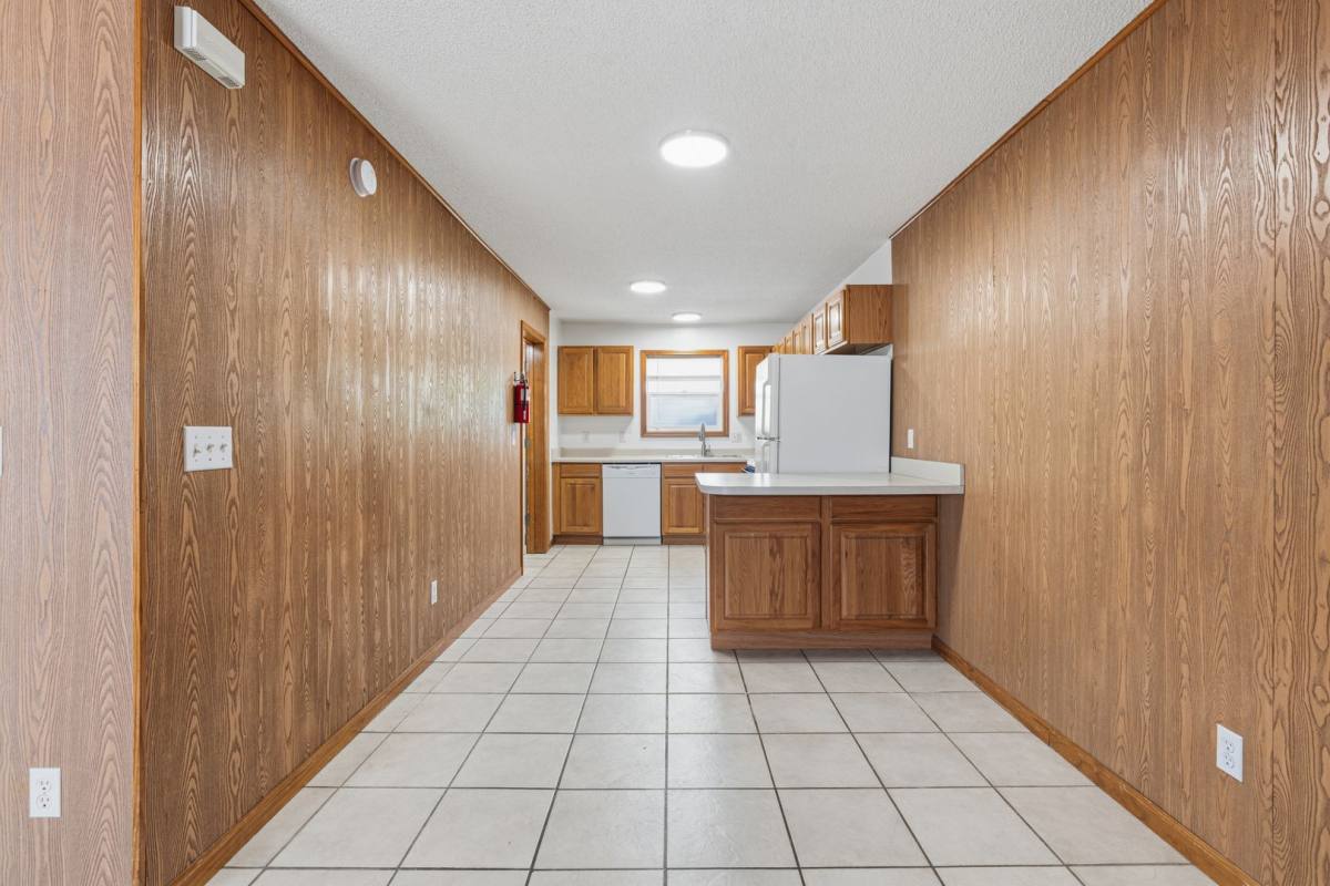 Apartment for rent at 111 Commercial, Warrensburg, MO 64093
