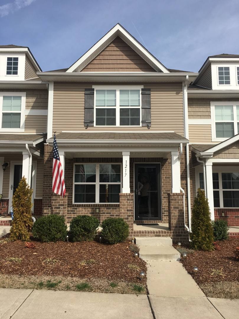 Townhouse for rent at 1217 Riverbrook Dr, Hermitage, TN 37076