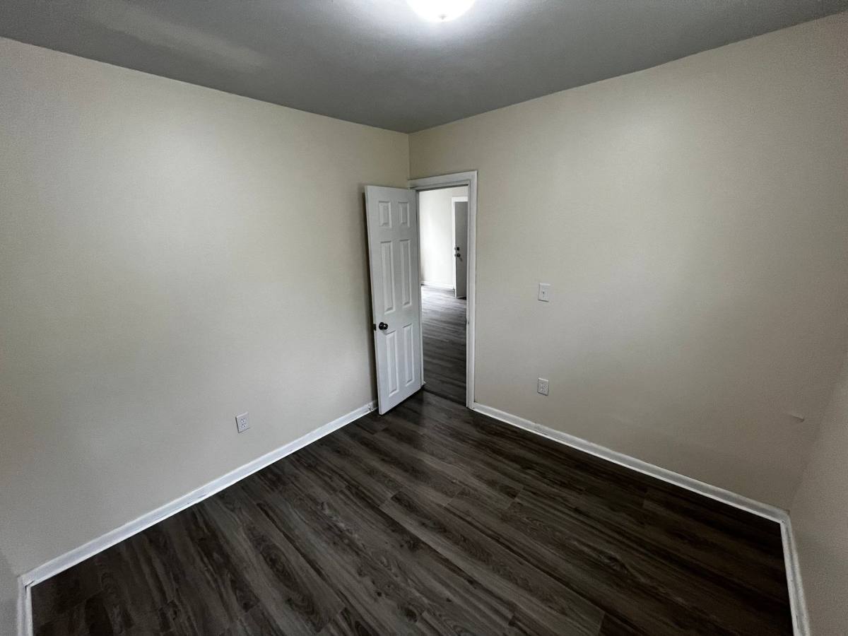 Apartment for rent at 5 River St, Cohoes, NY 12047