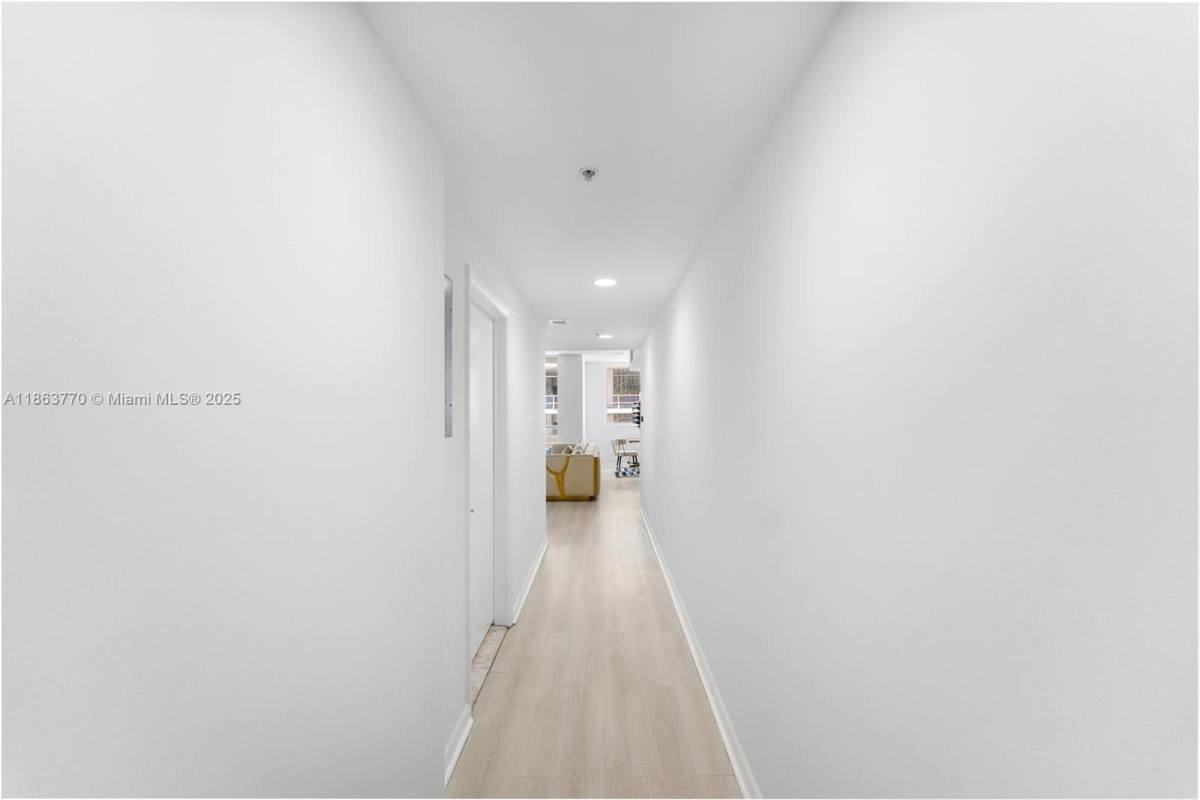 Condo for rent at 244 Biscayne Blvd #1808, Miami, FL 33132