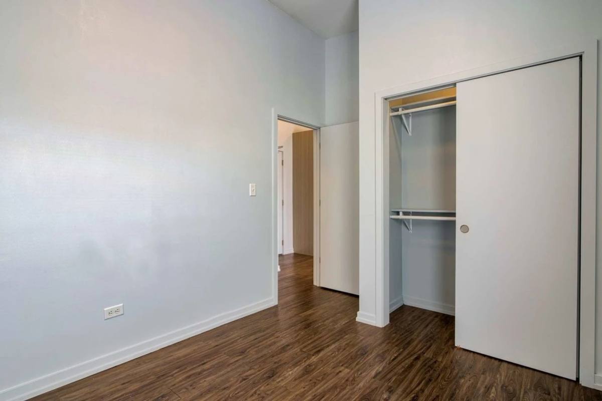 Apartment for rent at 5051 N Kenmore Ave #209, Chicago, IL 60640