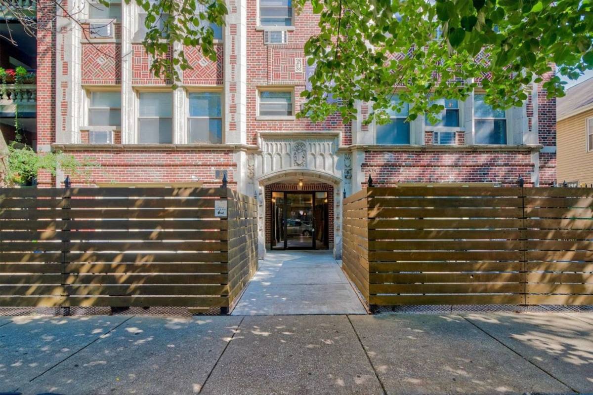 Apartment for rent at 5051 N Kenmore Ave #209, Chicago, IL 60640
