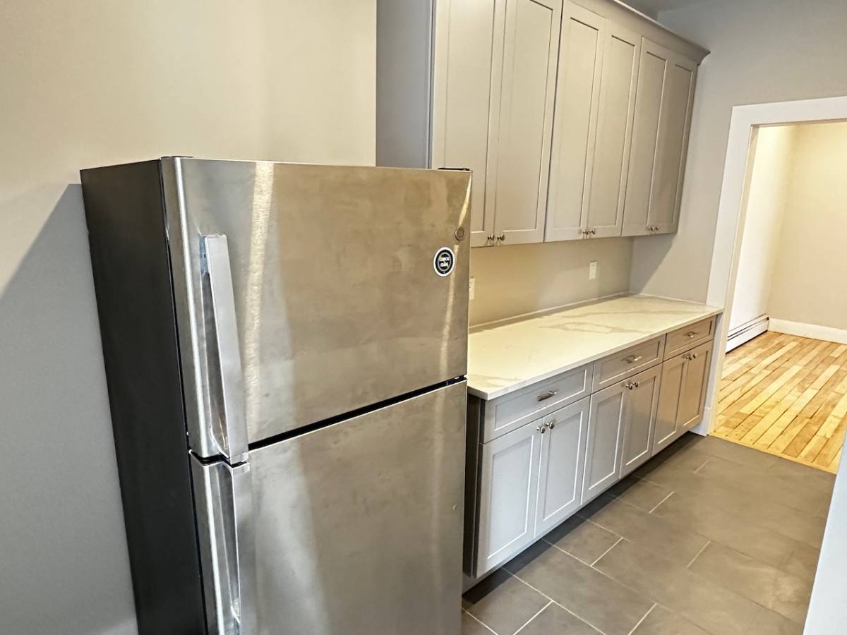 Apartment for rent at 1284 Commonwealth Ave #5, Allston, MA 02134