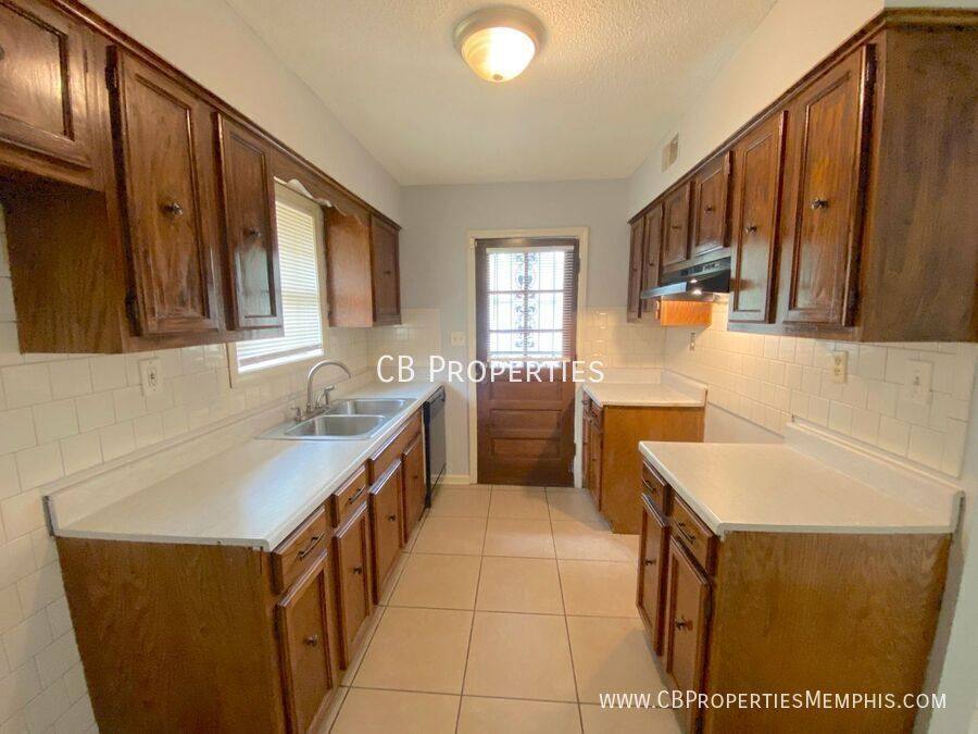 House for rent at 4534 Trout Valley Dr, Memphis, TN 38141