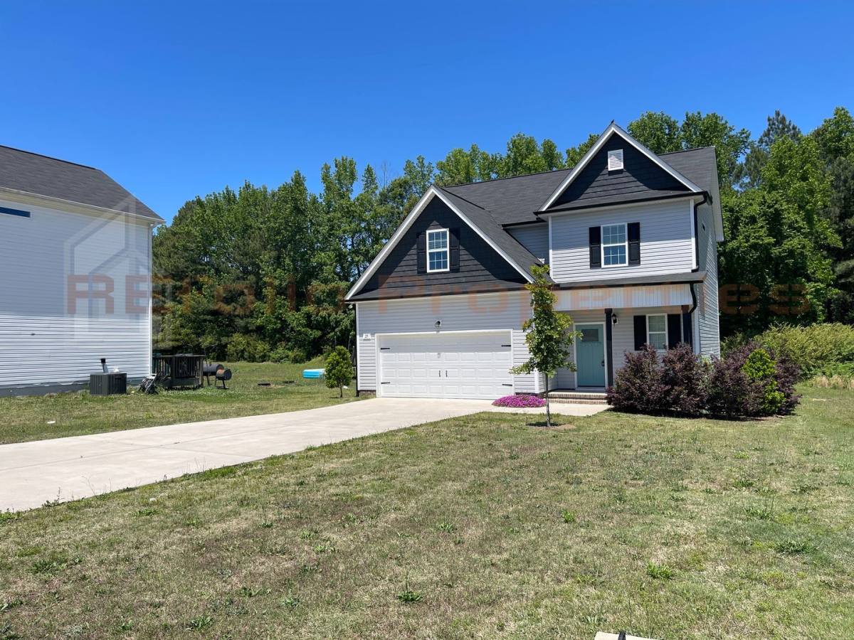 House for rent at 23 Fresco Dr, Zebulon, NC 27597