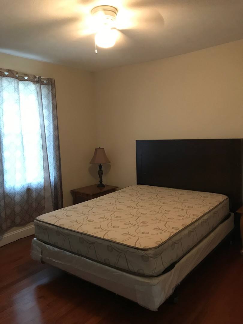 Apartment for rent at 27 S Main St, Ellsworth, PA 15331