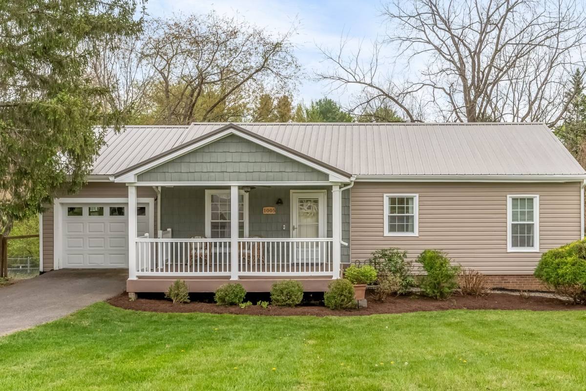 House for rent at 1005 Glade Rd, Blacksburg, VA 24060