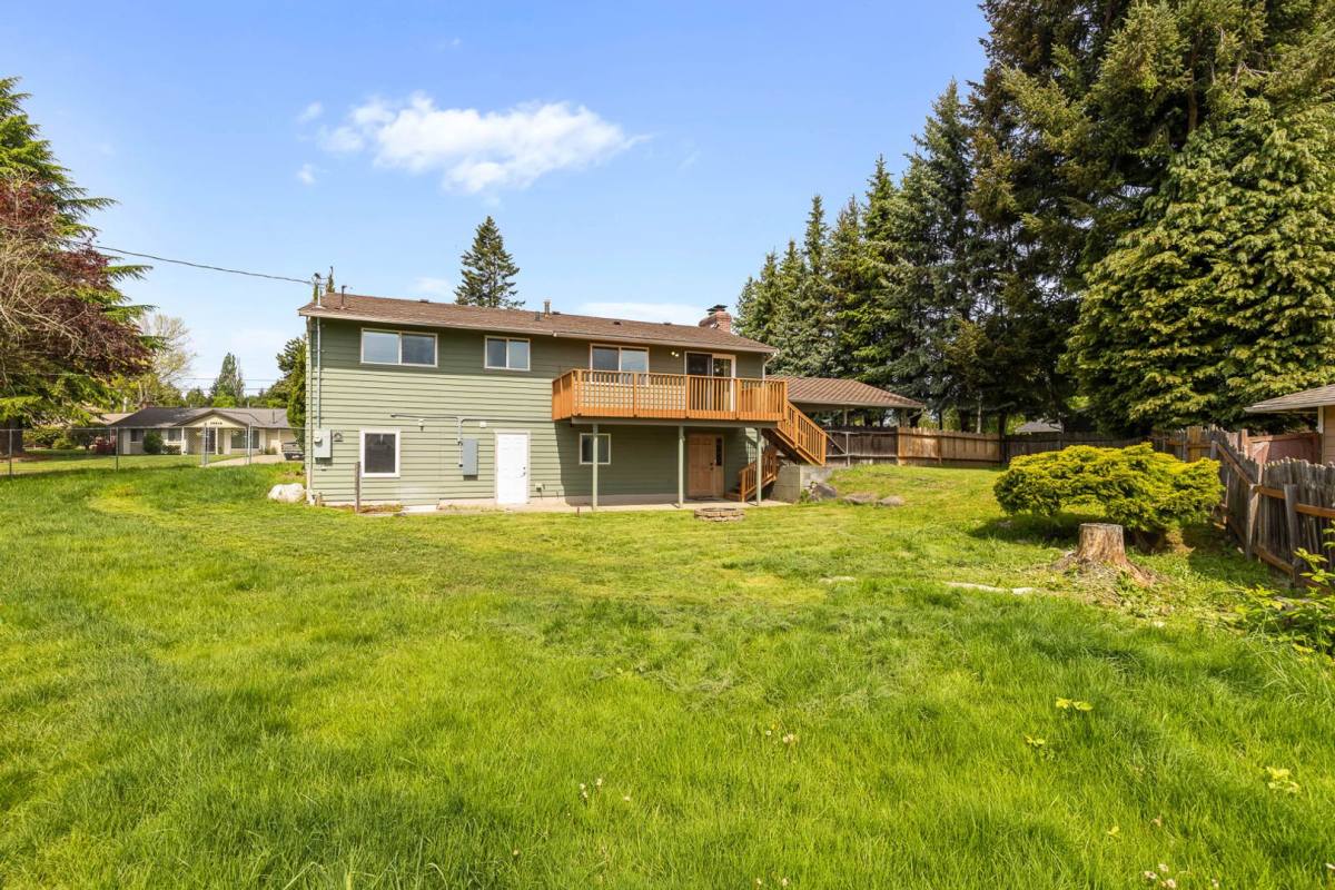 Apartment for rent at 16554 119th Ave SE #B, Renton, WA 98058