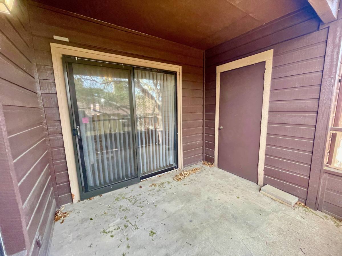 Condo for rent at 4212 Medical Dr, San Antonio, TX 78229