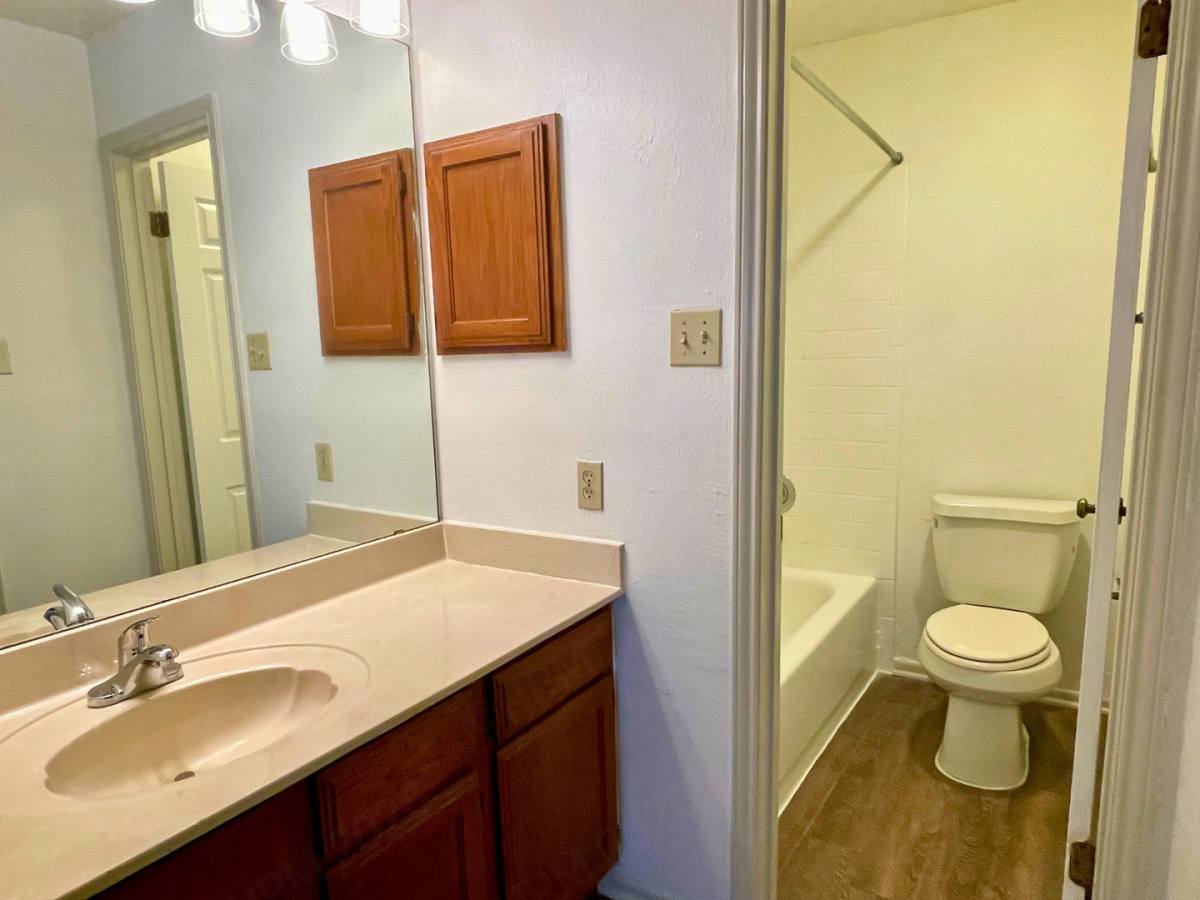 Condo for rent at 4212 Medical Dr, San Antonio, TX 78229