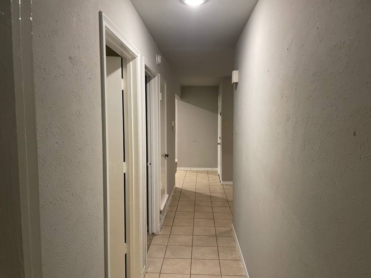 Apartment for rent at 930-932 Lindy Court, Irving, TX 75060