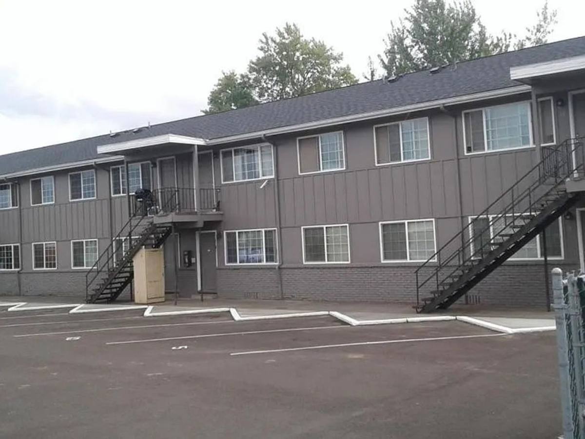 Apartment for rent at 810 18th Ave Sw- #5, Albany, OR 97321