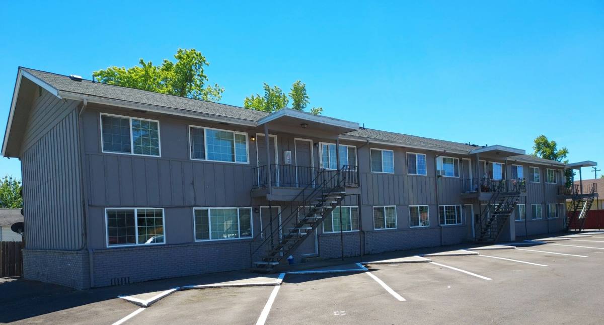 Apartment for rent at 810 18th Ave Sw- #5, Albany, OR 97321
