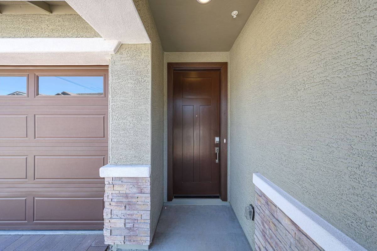 House for rent at 12089 W Calle De Pompas, Peoria, AZ 85383