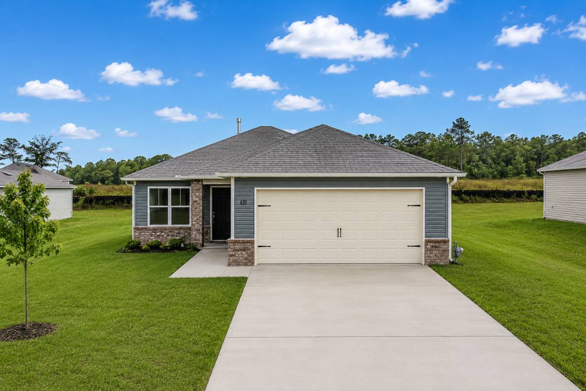 House for rent at 813 Ashford Dr, Calera, AL 35040