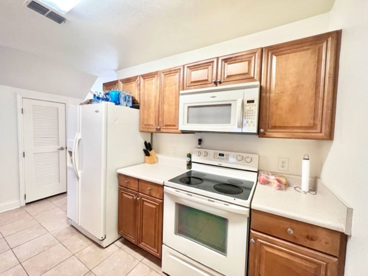 House for rent at 703 Majestic Dr, Crestview, FL 32536