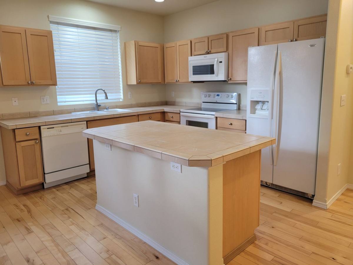 House for rent at 8908 Campus Meadows Lp NE, Olympia, WA 98516